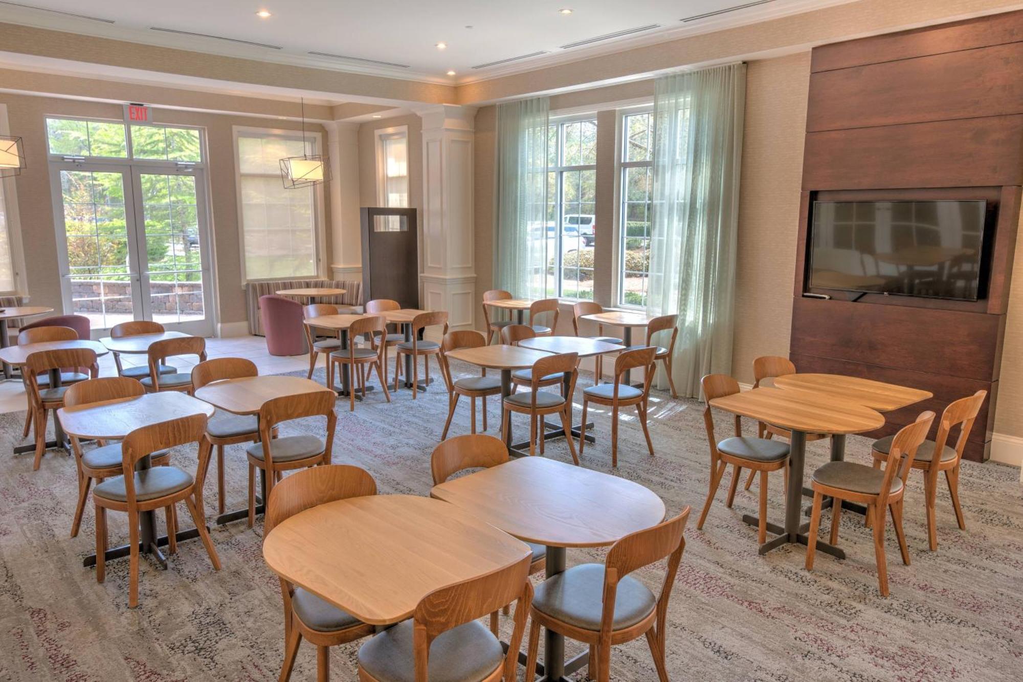 Hotel Courtyard Chapel Hill Zewnętrze zdjęcie