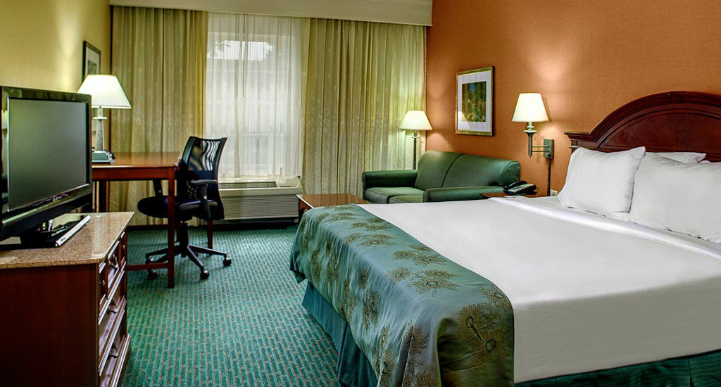 Hotel Courtyard Chapel Hill Zewnętrze zdjęcie
